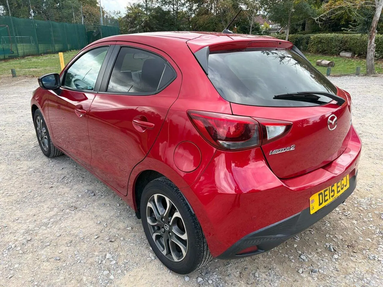 Mazda Mazda2 2015 photo 5