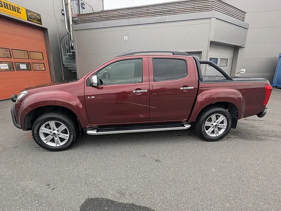 Isuzu D-Max 2013 photo 2