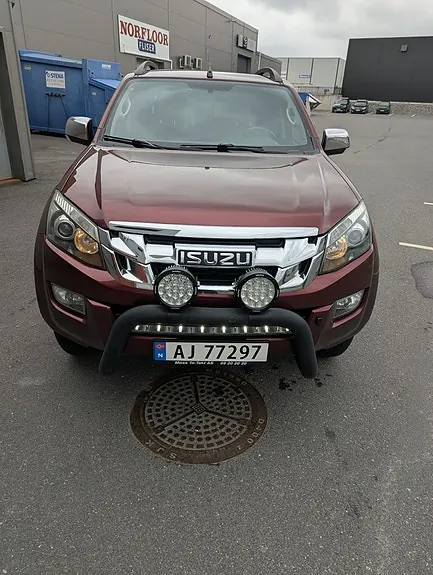 Isuzu D-Max 2013 photo 4