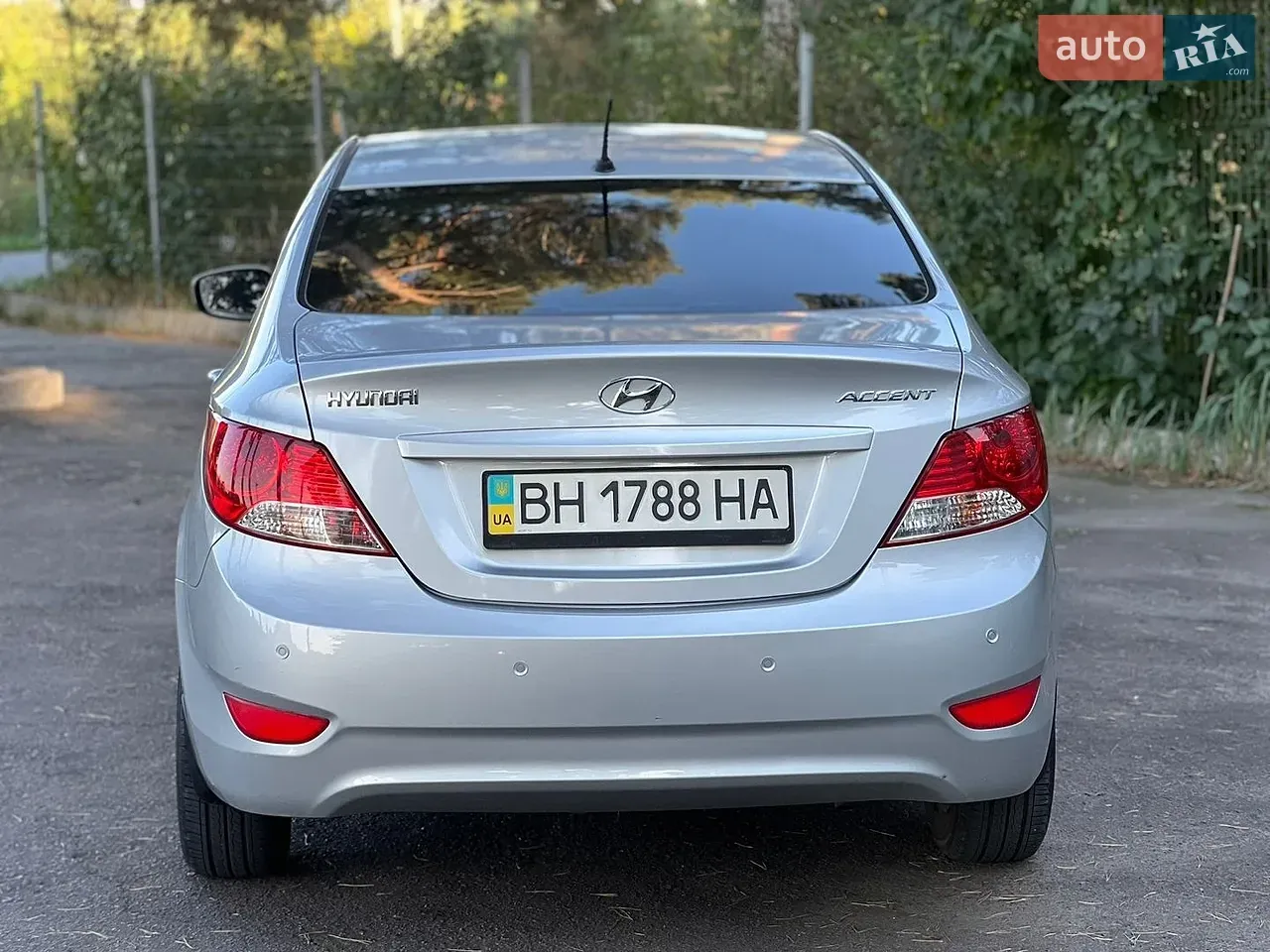 Hyundai Accent 2014 photo 3