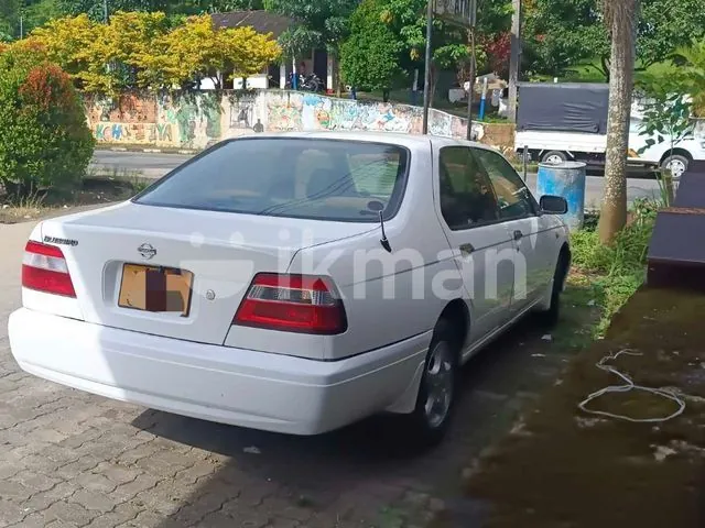 Nissan Bluebird 1999 photo 4