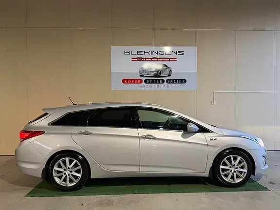 Hyundai I40 2012 photo 3