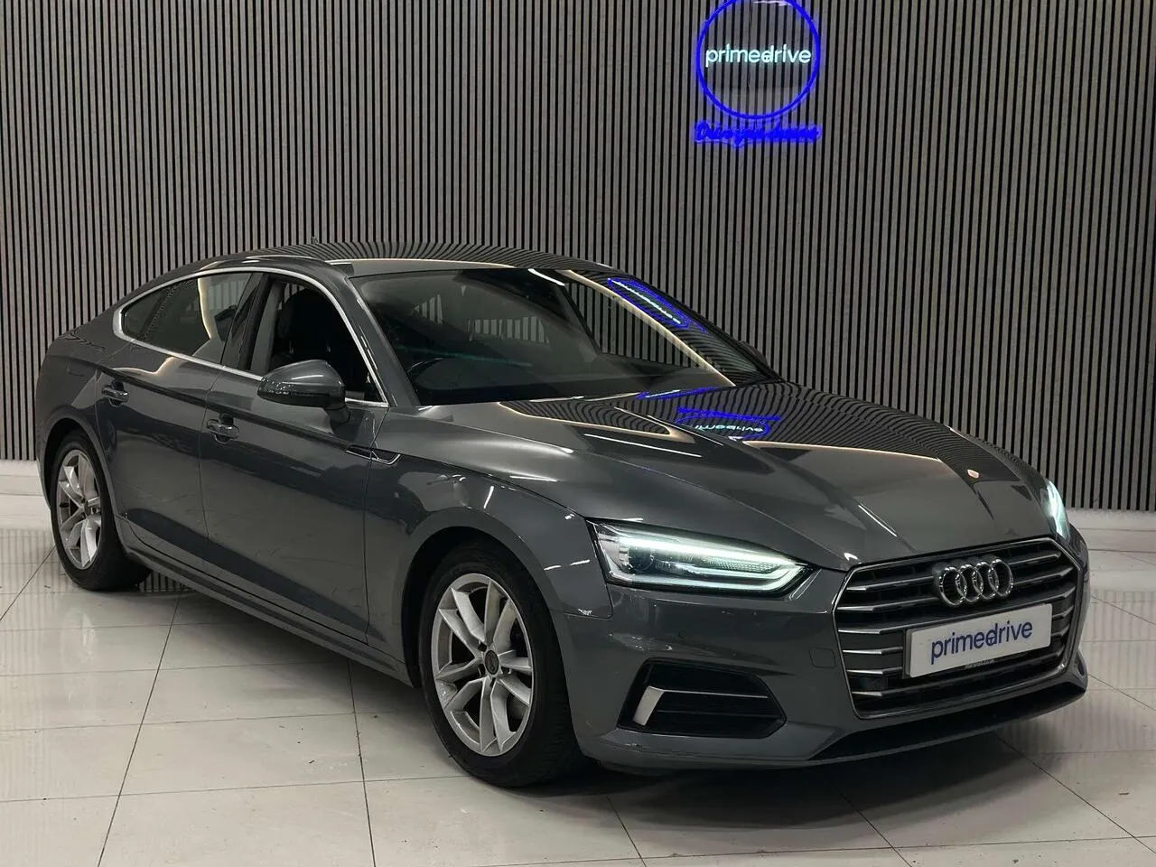 Audi A5 2018 photo 2