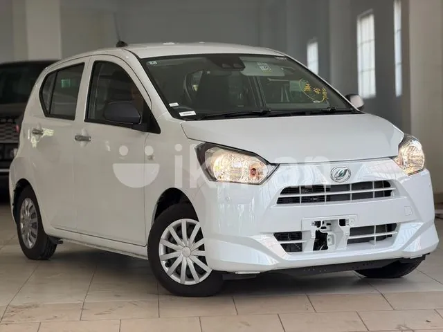 Daihatsu Mira 2025 photo 2