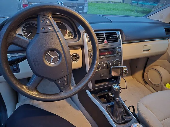 Mercedes-Benz B170 2005 photo 4