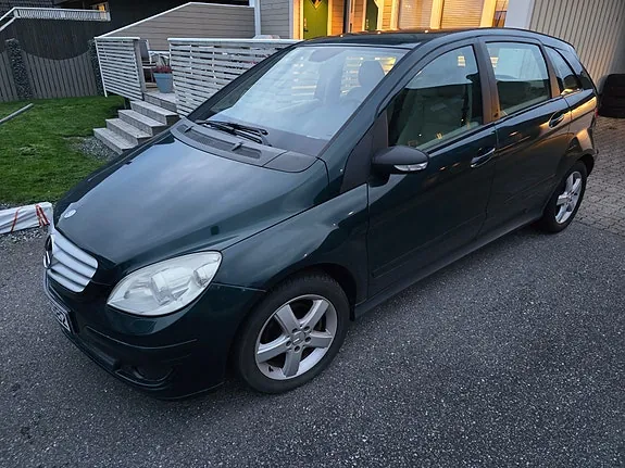 Mercedes-Benz B170 2005 photo 3