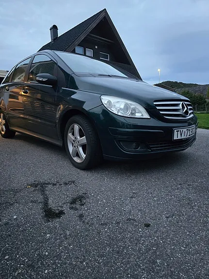 Mercedes-Benz B170