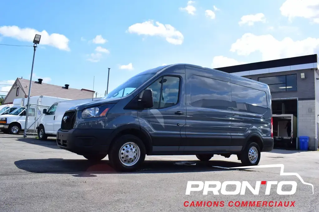 Ford Transit Cargo Van 2025 photo 3