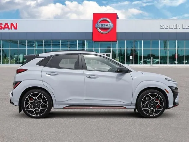 Hyundai Kona 2022 photo 2