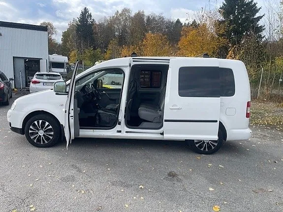 Volkswagen Caddy Maxi 2010 photo 5