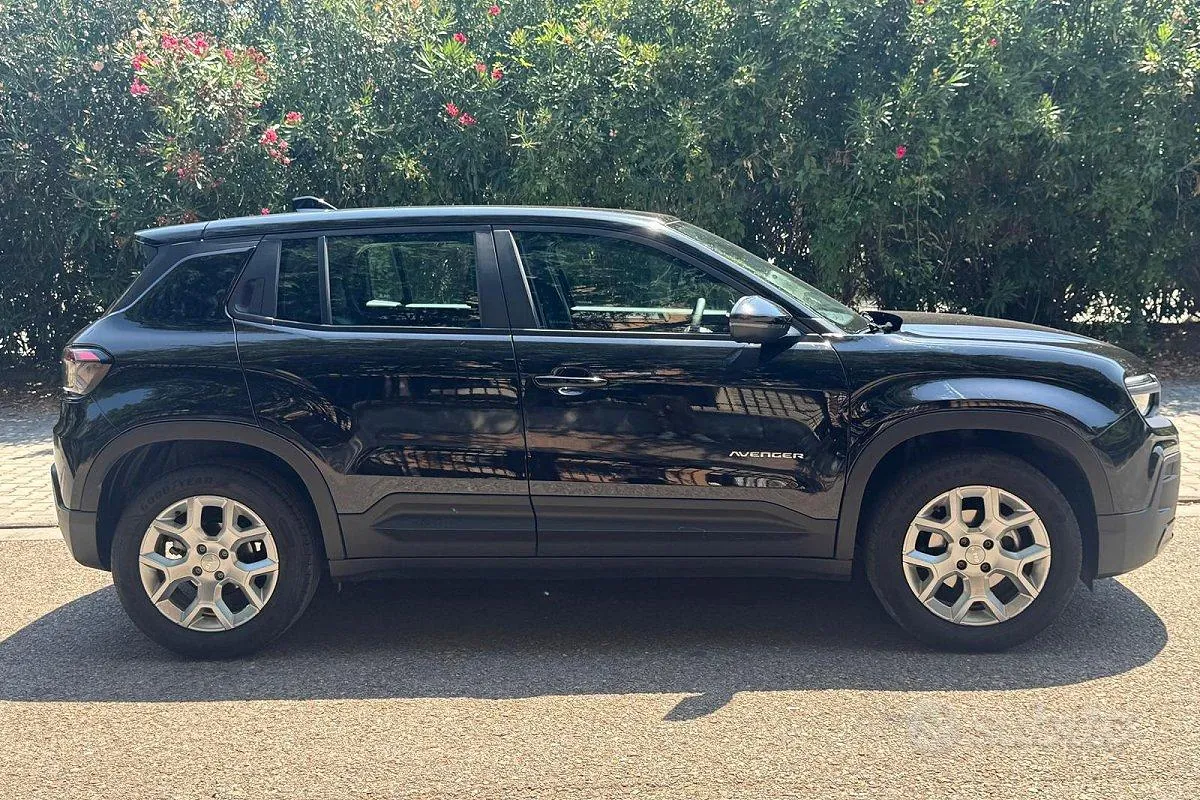 Jeep Avenger 2024 photo 4