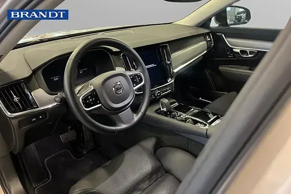 Volvo V90 2026 photo 5