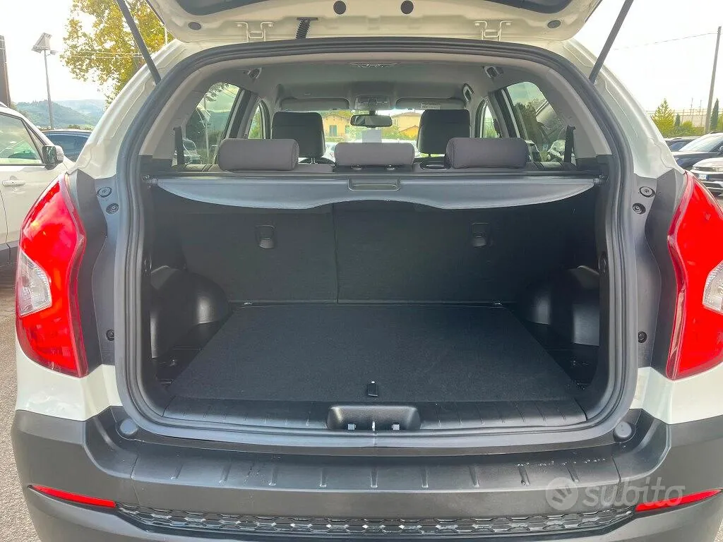 KG Mobility Korando 2018 photo 4