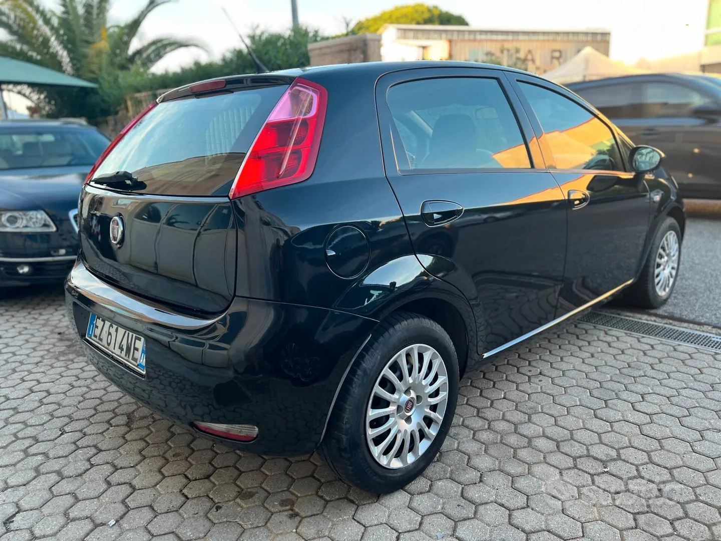 Fiat Punto 2015 photo 4