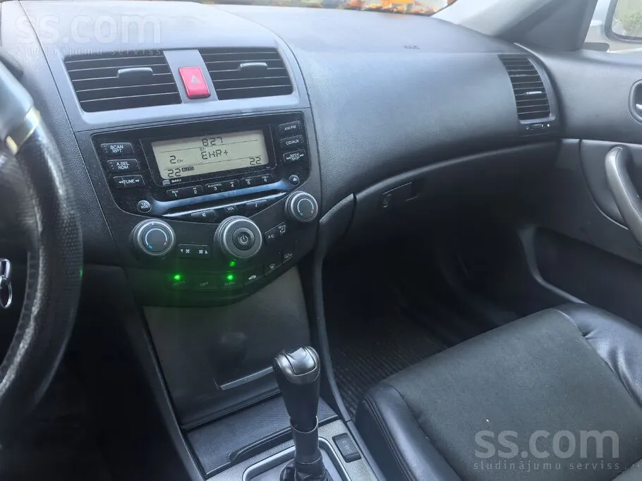 Honda Accord 2006 photo 2