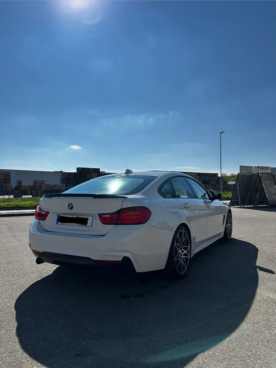 BMW 4 Series 2015 photo 2