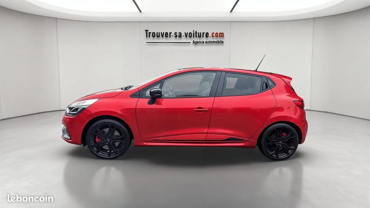 Renault Clio 2014 photo 2