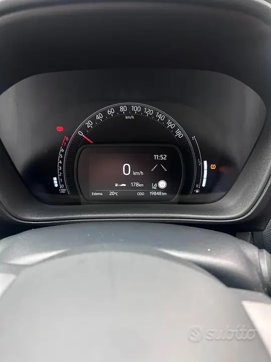 Toyota Aygo 2023 photo 3