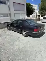 Mercedes-Benz E-Class 1998 photo 3