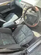 Mercedes-Benz E-Class 1998 photo 4