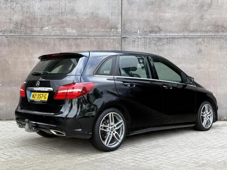 Mercedes-Benz B-Class 2017 photo 3