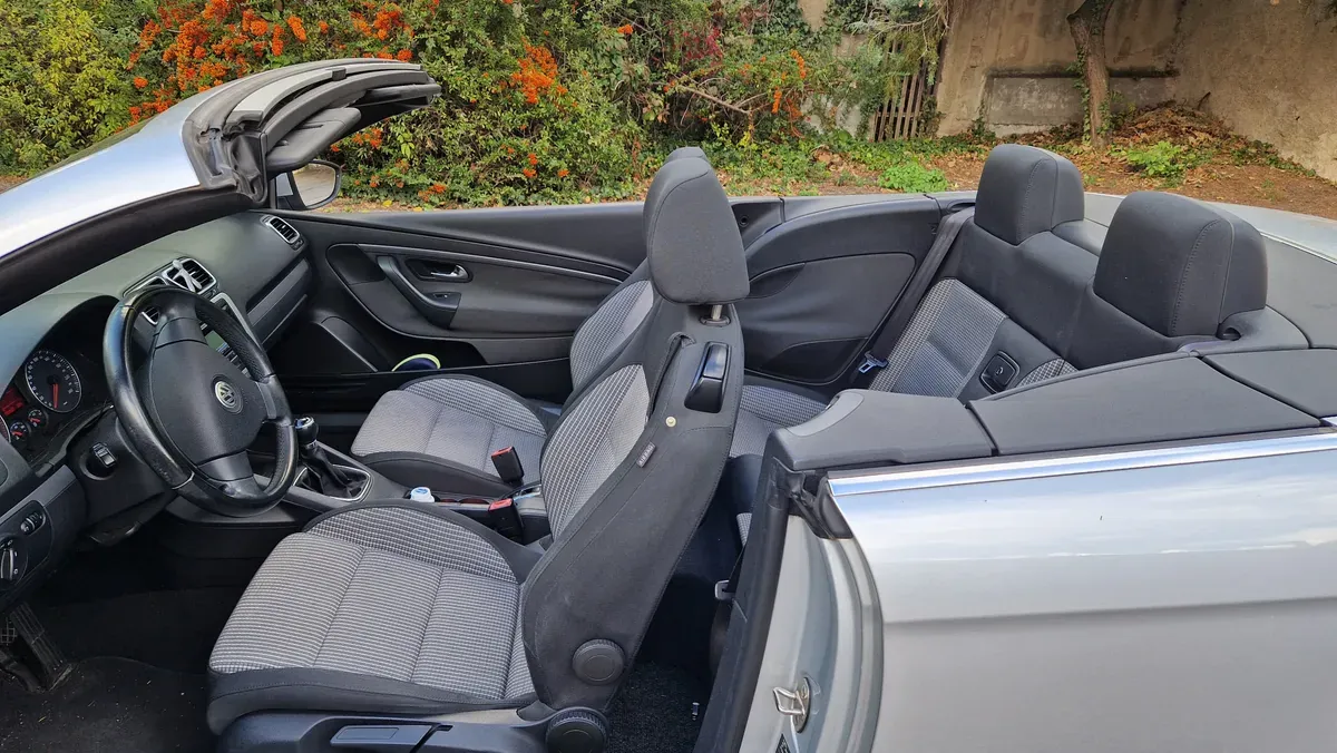 Volkswagen Eos 2009 photo 3