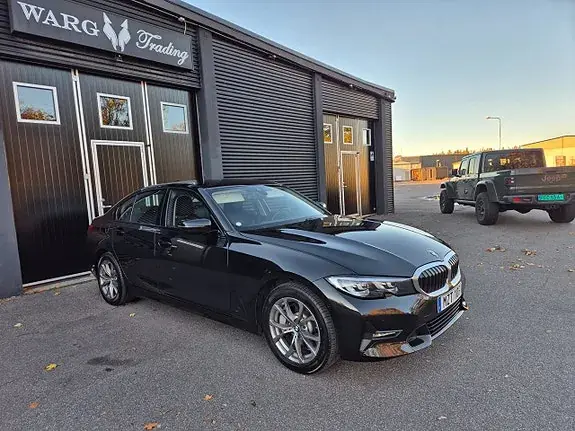 BMW 330E