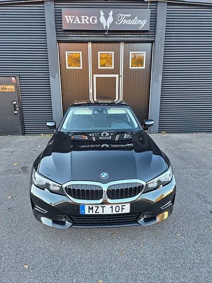 BMW 330E 2021 photo 3