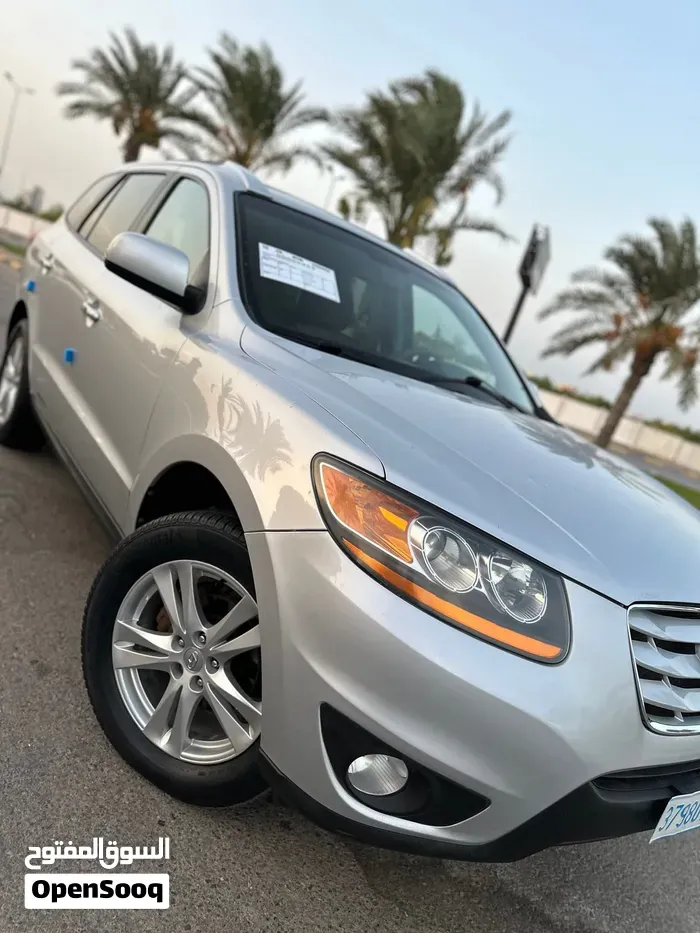 Hyundai Santa Fe 2012 photo 5