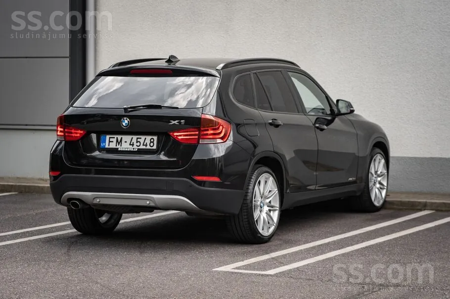 BMW X1 2014 photo 4