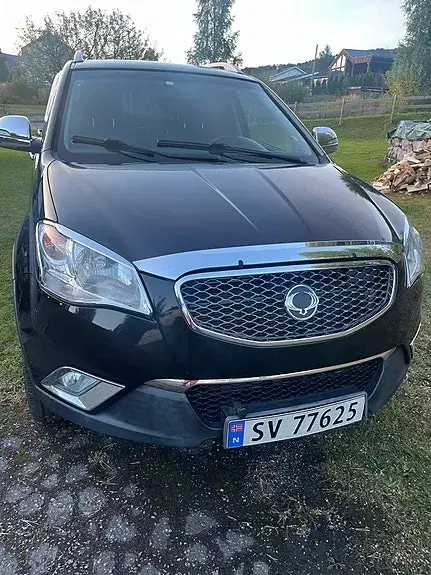 KG Mobility Korando 2011 photo 2