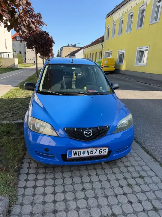 Mazda Mazda2