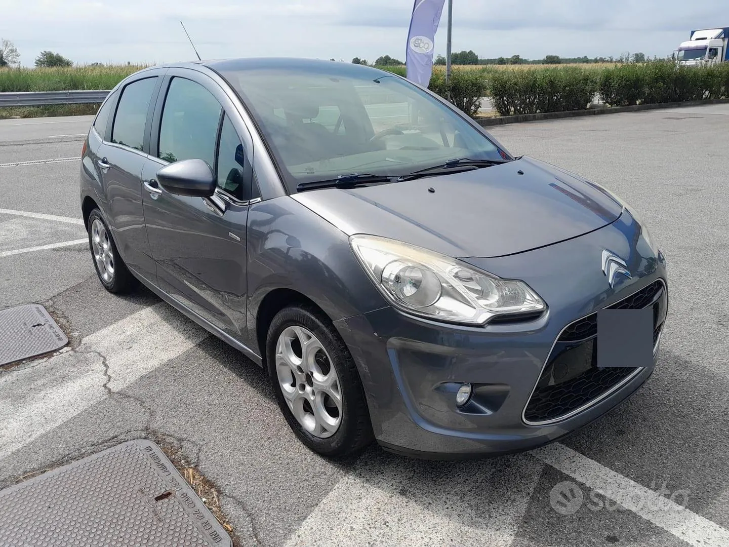 Citroen C3 2011 photo 2