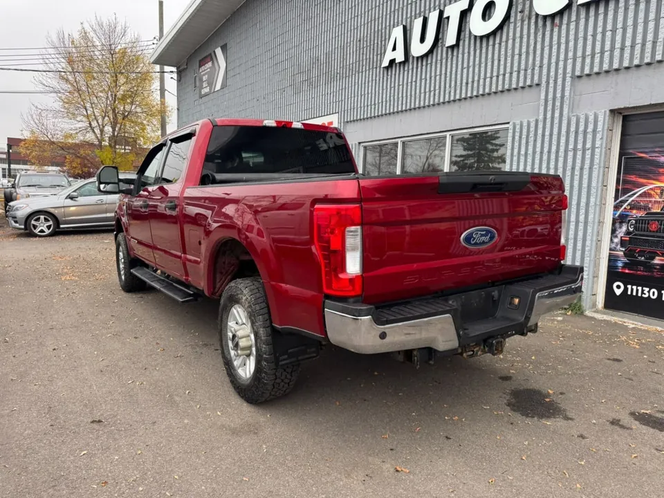 Ford Super Duty F-350 2017 photo 3