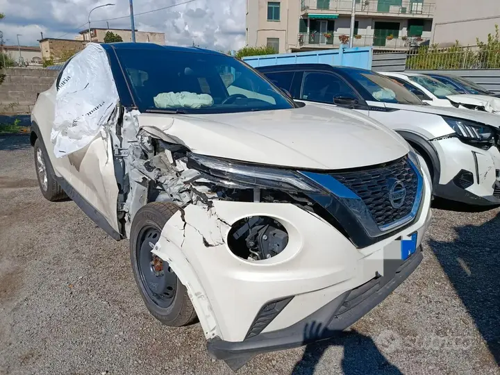 Nissan Juke 2022 photo 3