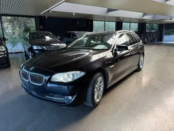 BMW 5 Series 2011 photo 3