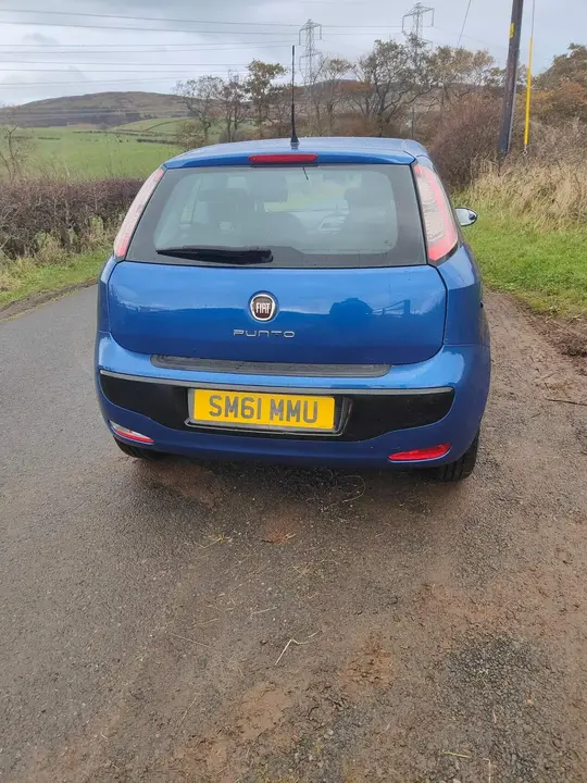 Fiat Punto Evo 2011 photo 3