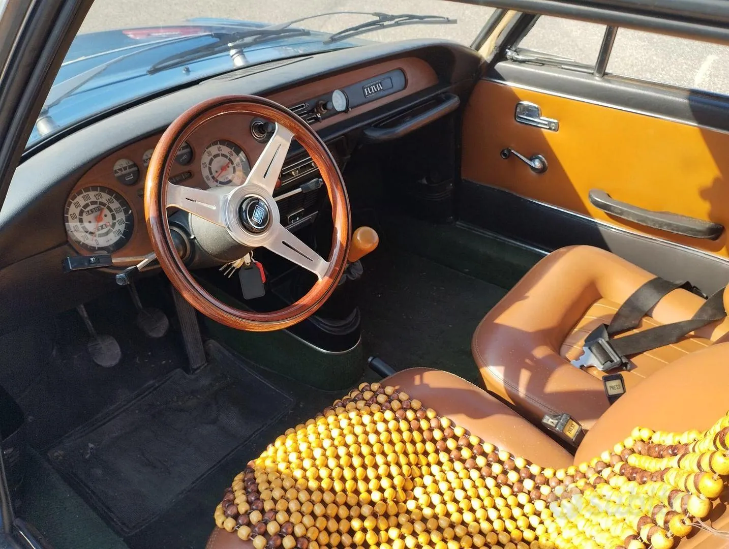 Lancia Fulvia 1975 photo 3