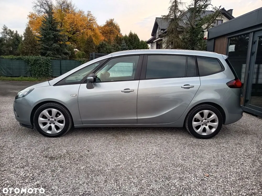 Opel Zafira 2015 photo 4