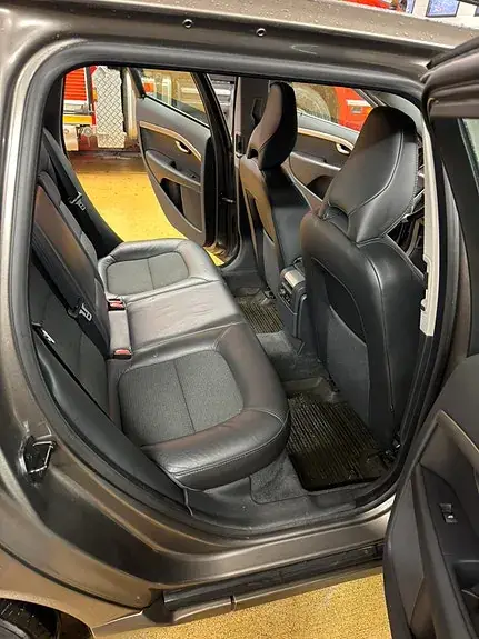 Volvo V70 2011 photo 4