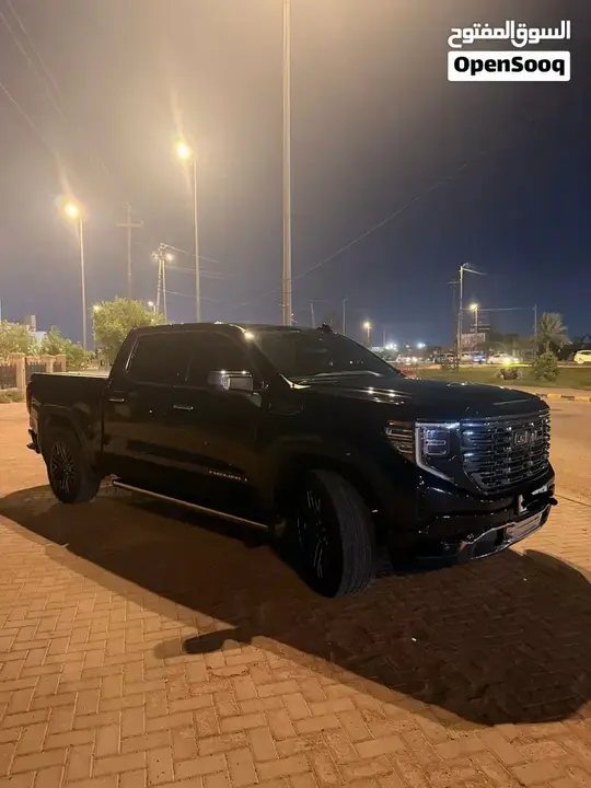 GMC Sierra