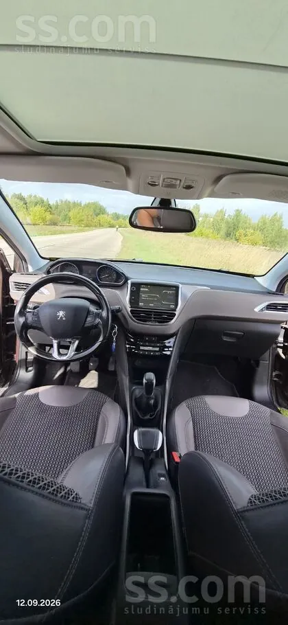 Peugeot 2008 2013 photo 3