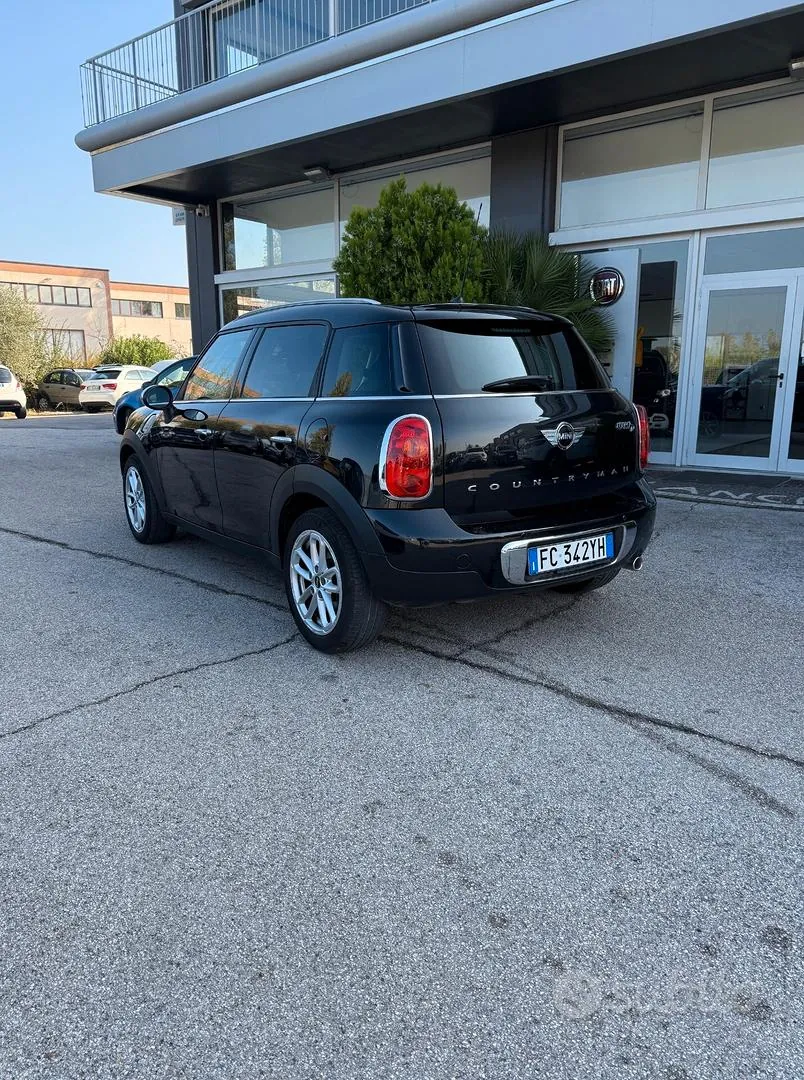 Mini Mini Countryman 2016 photo 4