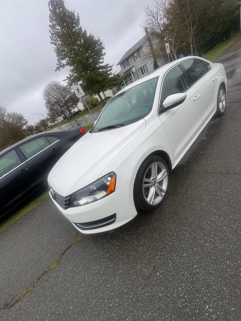 Volkswagen Passat 2012 photo 2