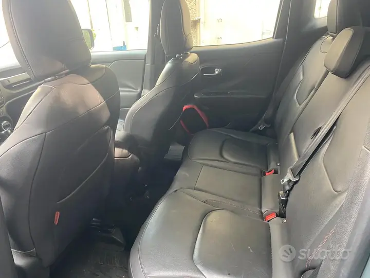 Jeep Renegade 2015 photo 5