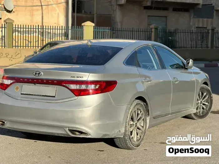 Hyundai Azera 2012 photo 4