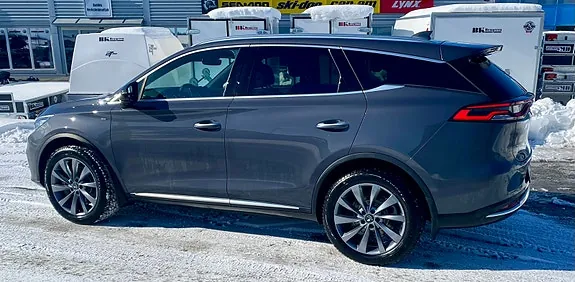 BYD Tang 2022 photo 3