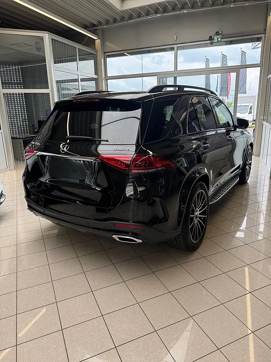 Mercedes-Benz Gle-Class 2023 photo 3