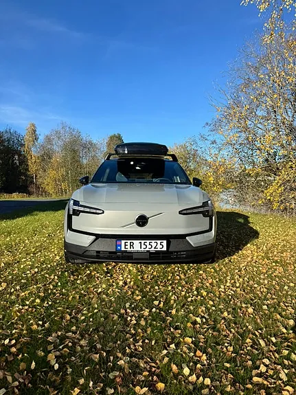 Volvo Ex30 2026 photo 2
