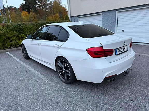 BMW 320I 2018 photo 5